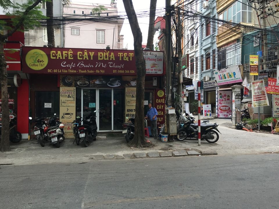Cây Dừa Cafe & Sinh Tố - Lê Văn Thiêm