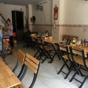 Cơm Gà Xối Mỡ - 28 Vườn Lài