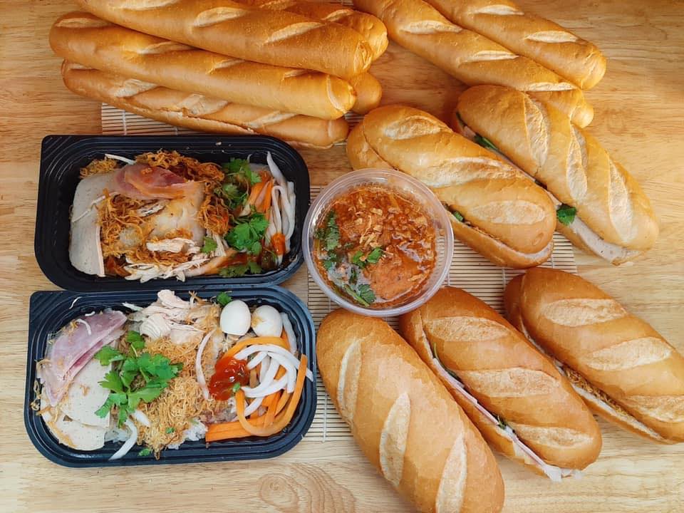 Bánh Mì A Vĩ - Trần Đình Xu