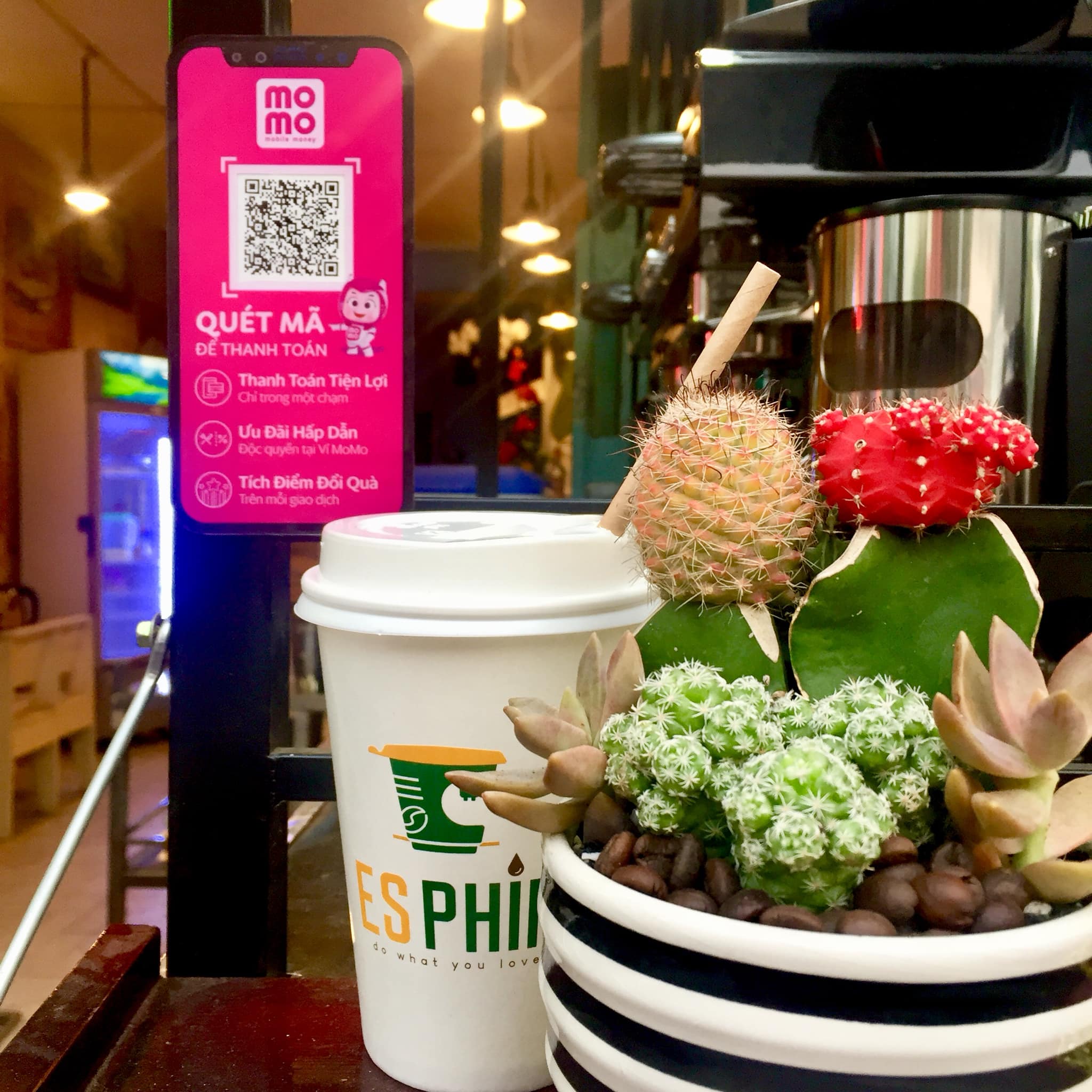 ESPHIN COFFEE - Lạc Long Quân