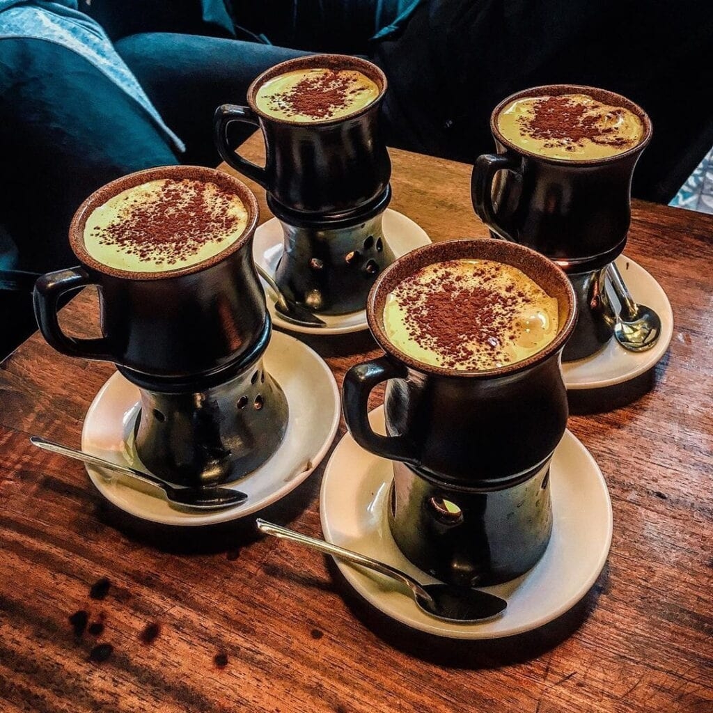 Đợi Coffee - Nguyễn Công Hoan