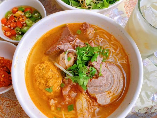 Bún Bò Huế Mỹ Ngọc - Mỹ Đình
