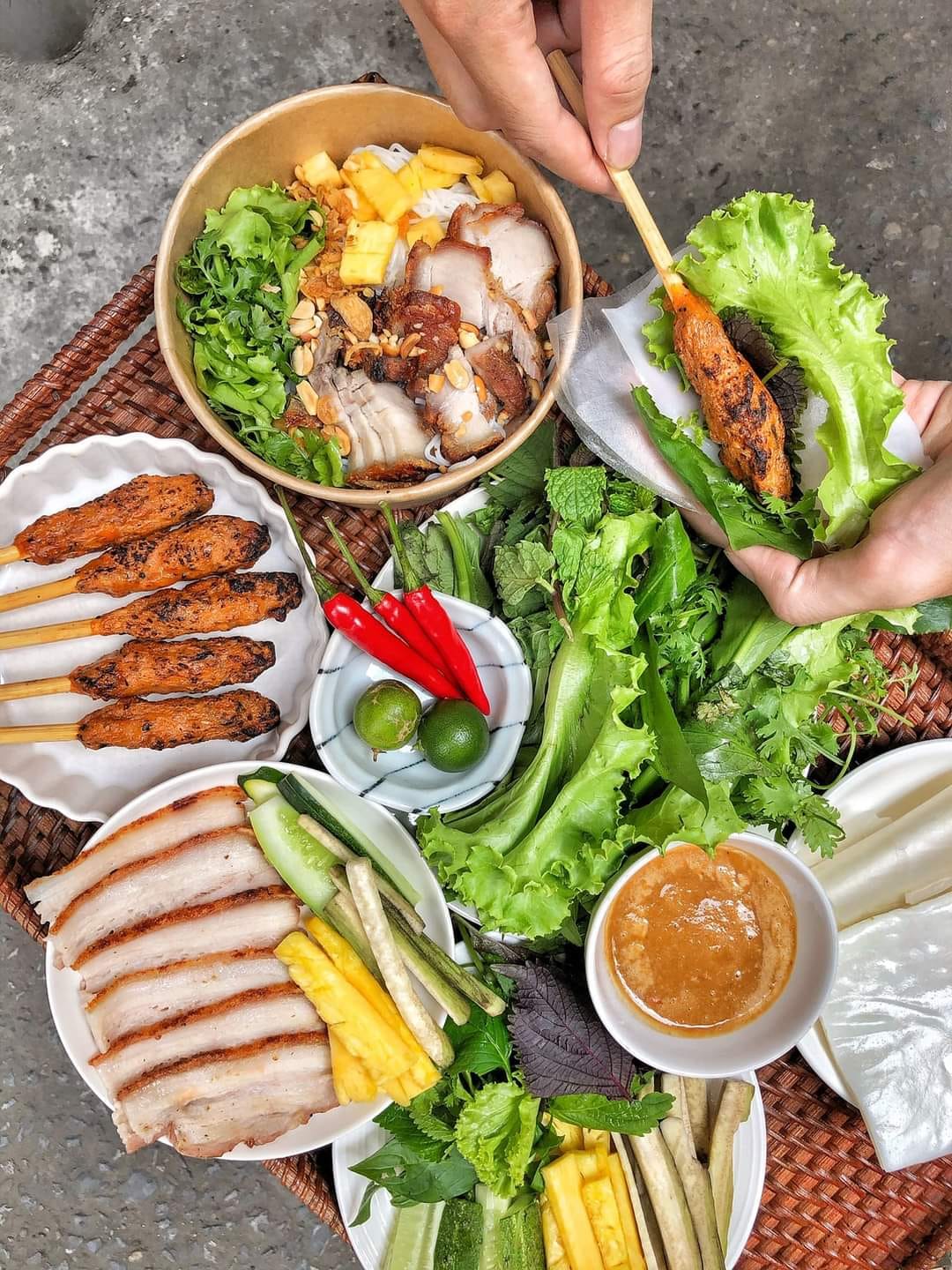 Quán Sông Hàn 2 - Phạm Ngọc Thạch