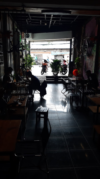 Aline Coffee - Quốc Lộ 13