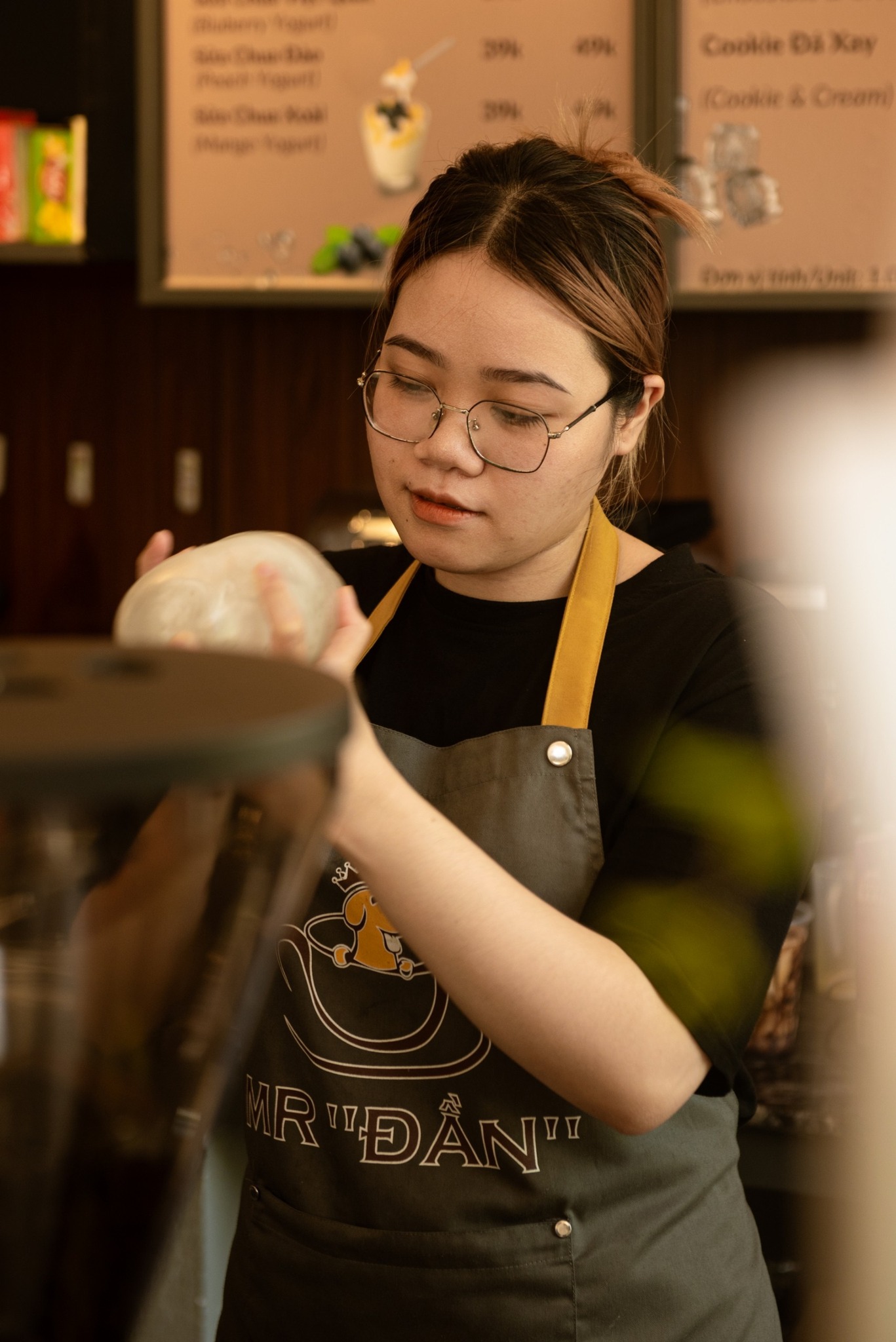 Mr Đần Coffee & Tea - Phan Kế Bính