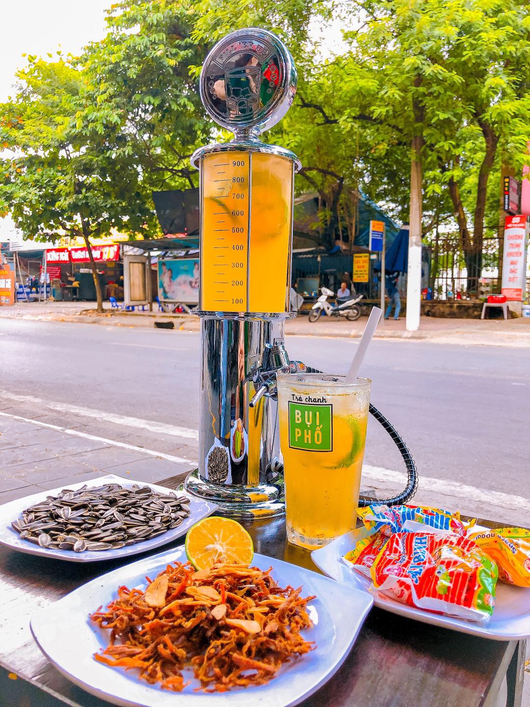 Trà Chanh Bụi Phố - Võ Thị Sáu