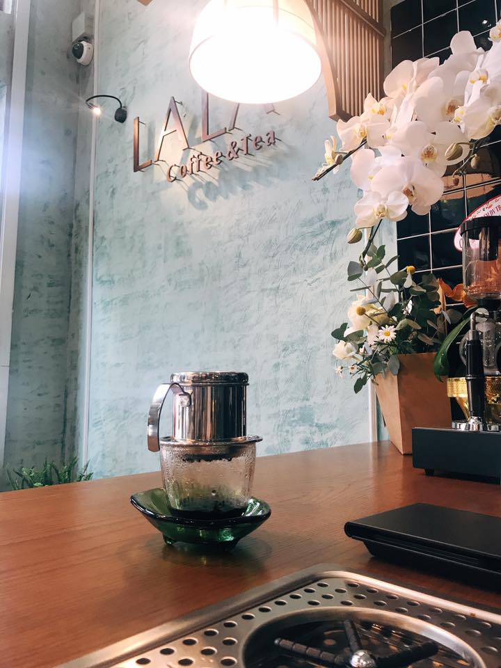 Lala Coffee & Tea - Lê Quốc Hưng