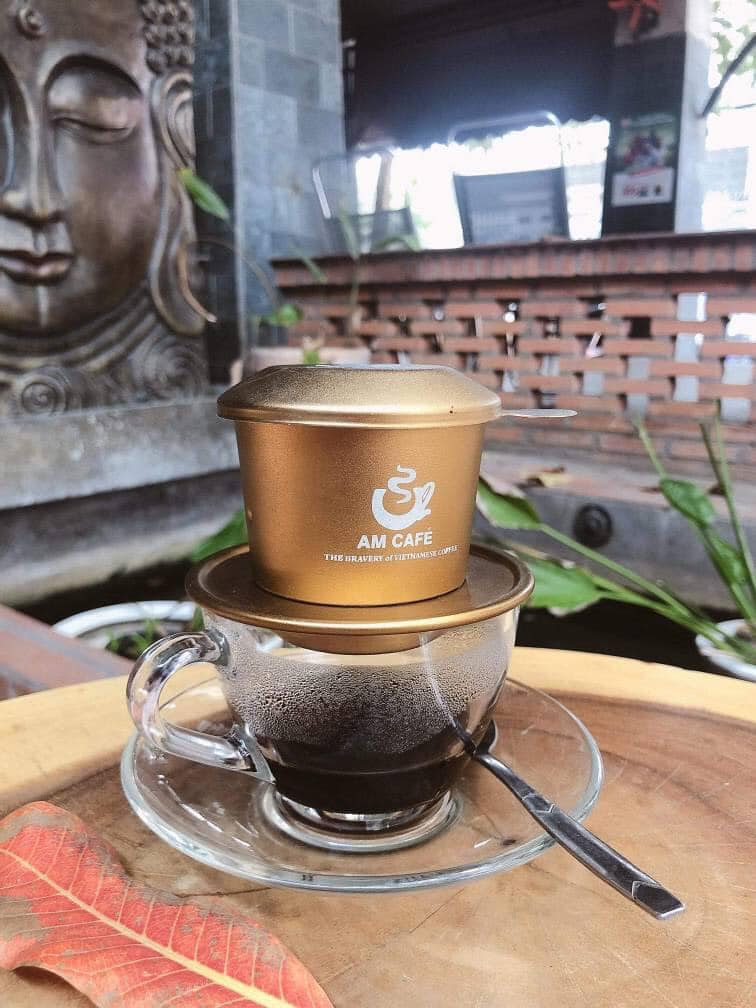 AM Café - Lê Lợi