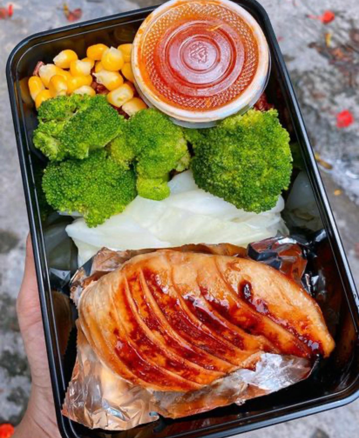 Mi En House Salad - Trần Văn Đang