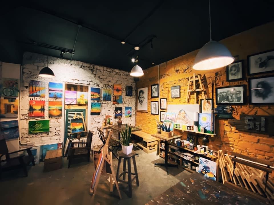 Couchsurfing Café - Ngọc Khánh