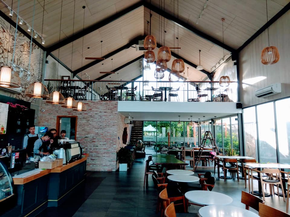 Lala Coffee & Tea - Lê Quốc Hưng