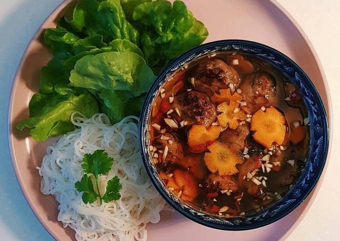 Bún Chả Ngọc Huyền - Lĩnh Nam