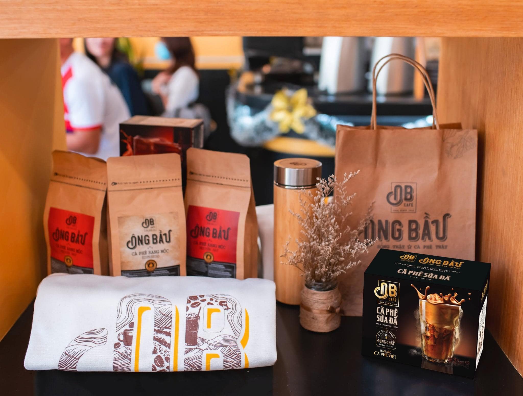 Ông BầU Café - Nguyễn Thị Minh Khai