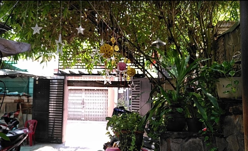 Cà Phê & Phòng Trà Hương Cát - Trần Bình Trọng