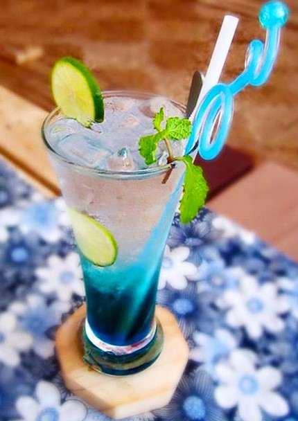 Cà Phê Xoay - Hoa Mai