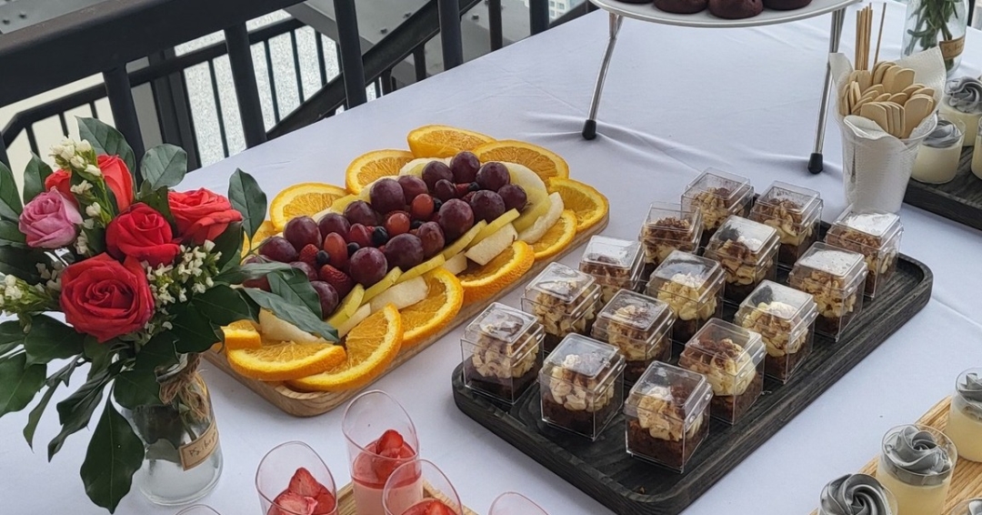 CAKE de LUNA - Tiệm Bánh Ánh Trăng - Cư Xá Đô Thành