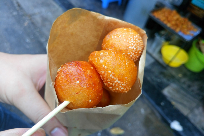 Bánh Rán Cổ Truyền Hoa Linh - Vĩnh Hưng