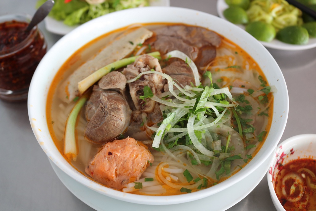 Bún Bò Huế Mỹ Ngọc - Mỹ Đình