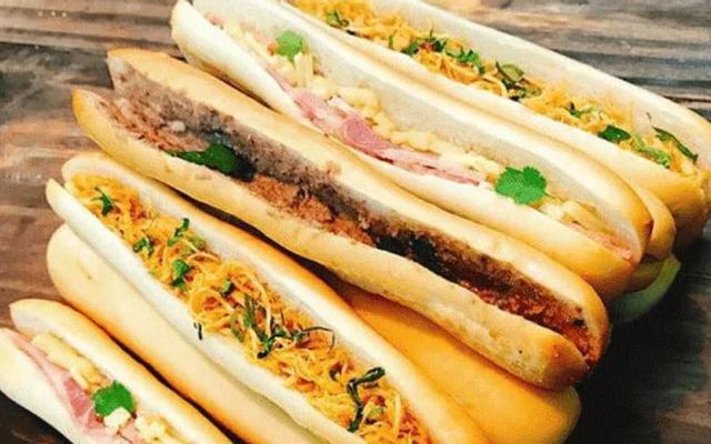 Trang Food & Drink - Bánh Mì Que Đà Nẵng - Nguyễn Thái Học