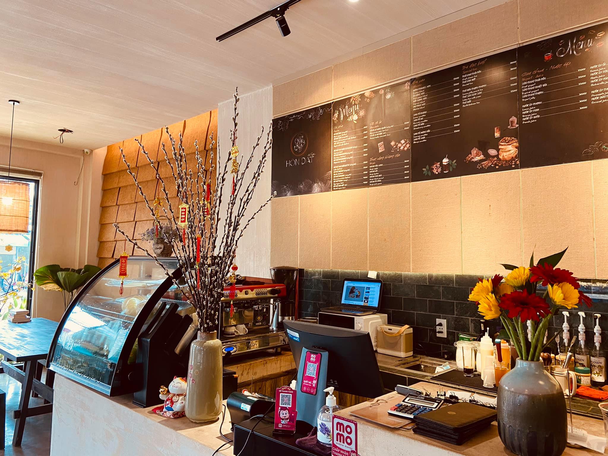 Hòn Đất Coffee - Phạm Hữu Lầu