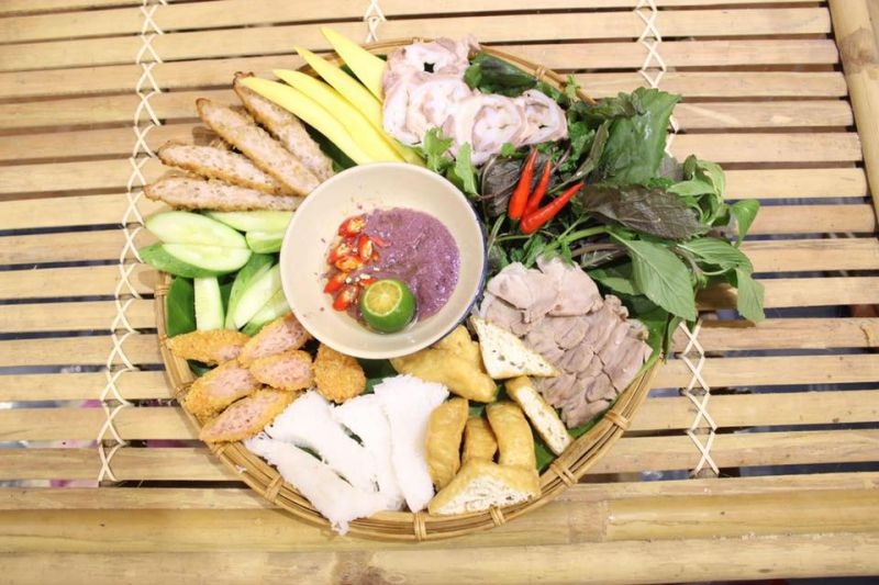 Bún Đậu Mẹt - Tạ Quang Bửu