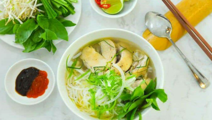 Miến Phở Gà Sơn Nga - Nguyễn Trọng Tuyển