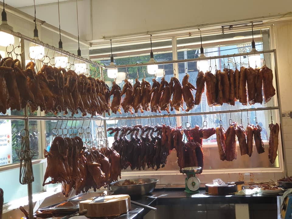 VỊT QUAY SỐT TIÊU XANH HONG KONG - Ngô Quyền