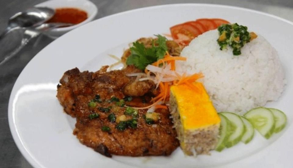 Cơm Tấm Chị Ba - Miếu Bình Đông