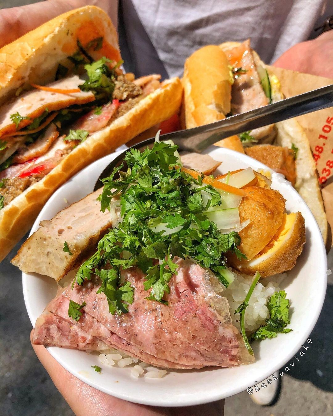 Bánh Mỳ Chả Nóng Dũng Hạnh - Lê Đại Hành