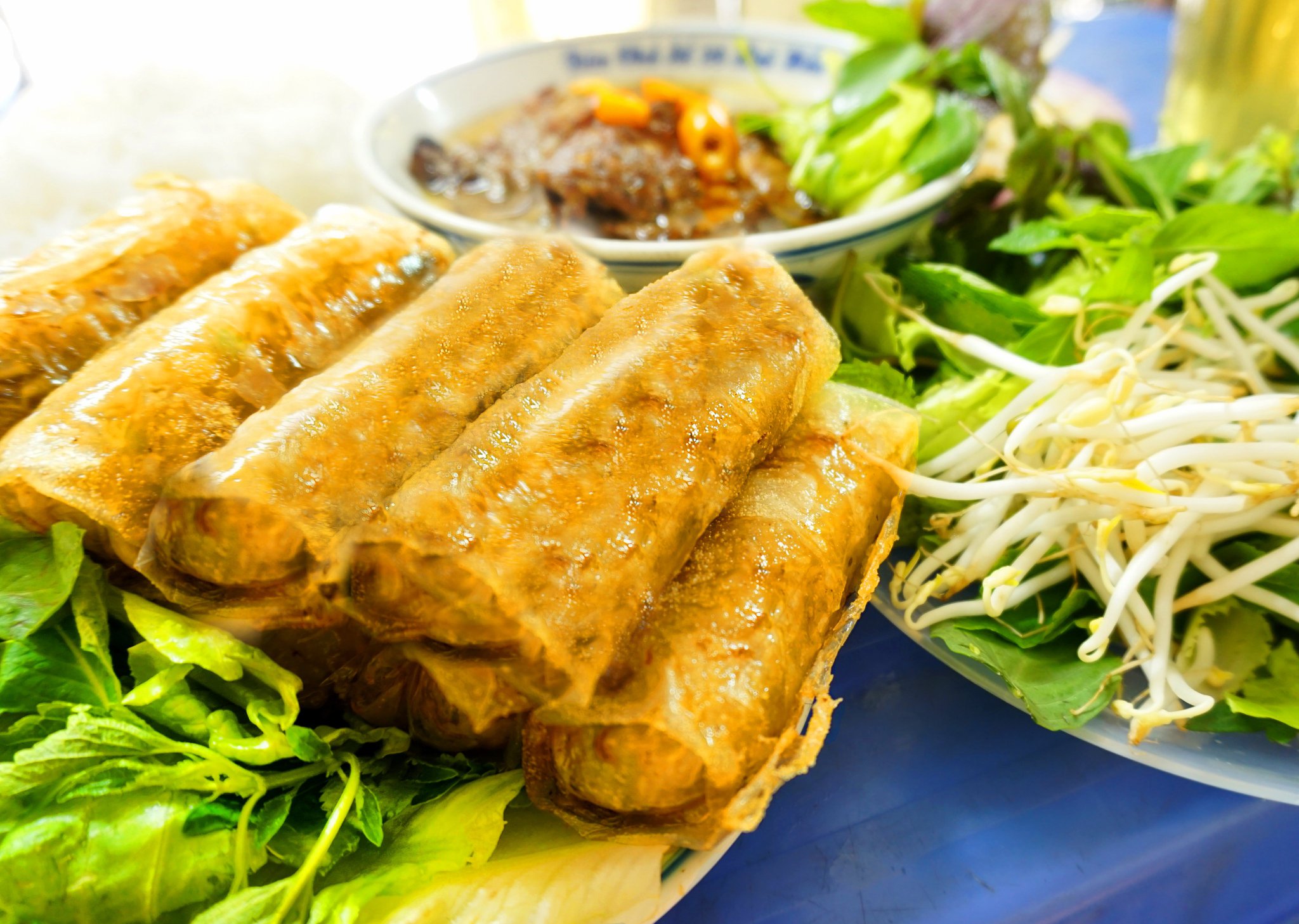 Bún Chả Hà Nội Gia Truyền Hà Linh - Nguyễn Tư Nghiêm
