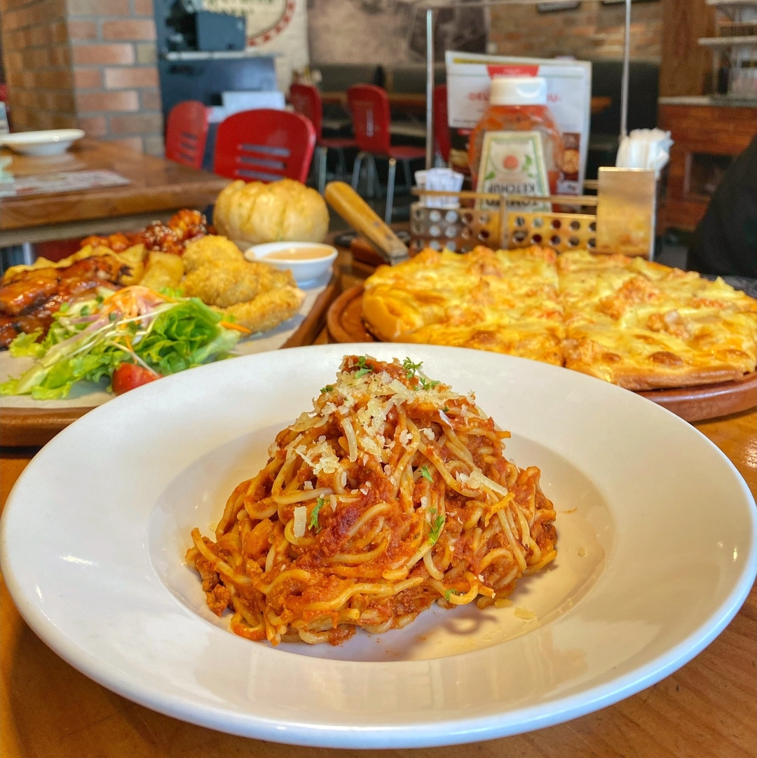 Pepperonis Pizza - Trần Đăng Ninh