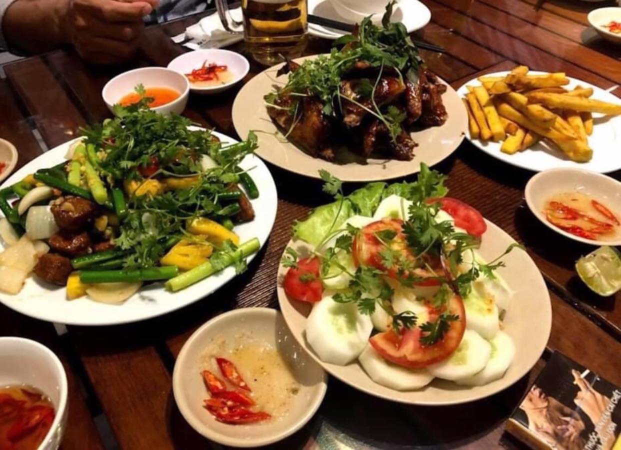 Tiệm Ăn Bảo Lâm - Bát Đàn