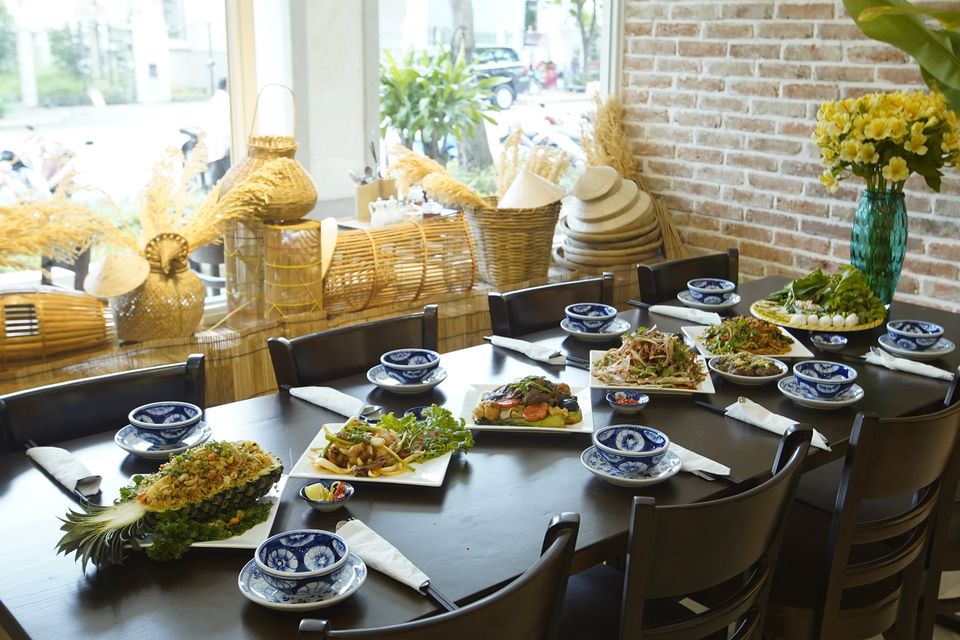 Cô Nguyễn Kitchen - Đường C