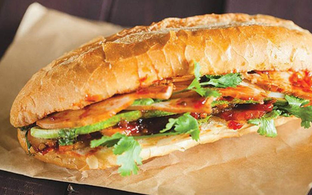 Xôi Mặn Bánh Mì Cô Mai - Trần Quang Khải