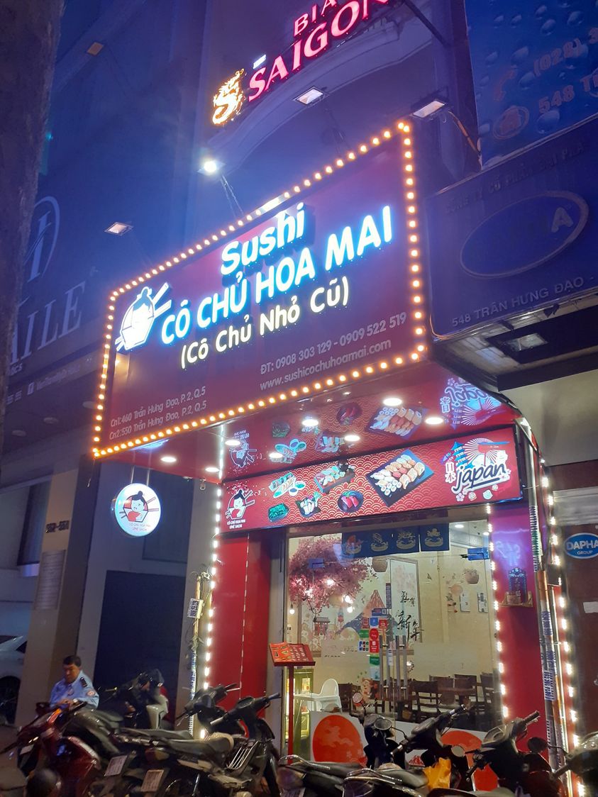 NHÀ HÀNG SUSHI HOA MAI SỞ HỮU KHÔNG GIAN SANG TRỌNG PHÙ HỢP CHO BỮA ĂN GIA ĐÌNH