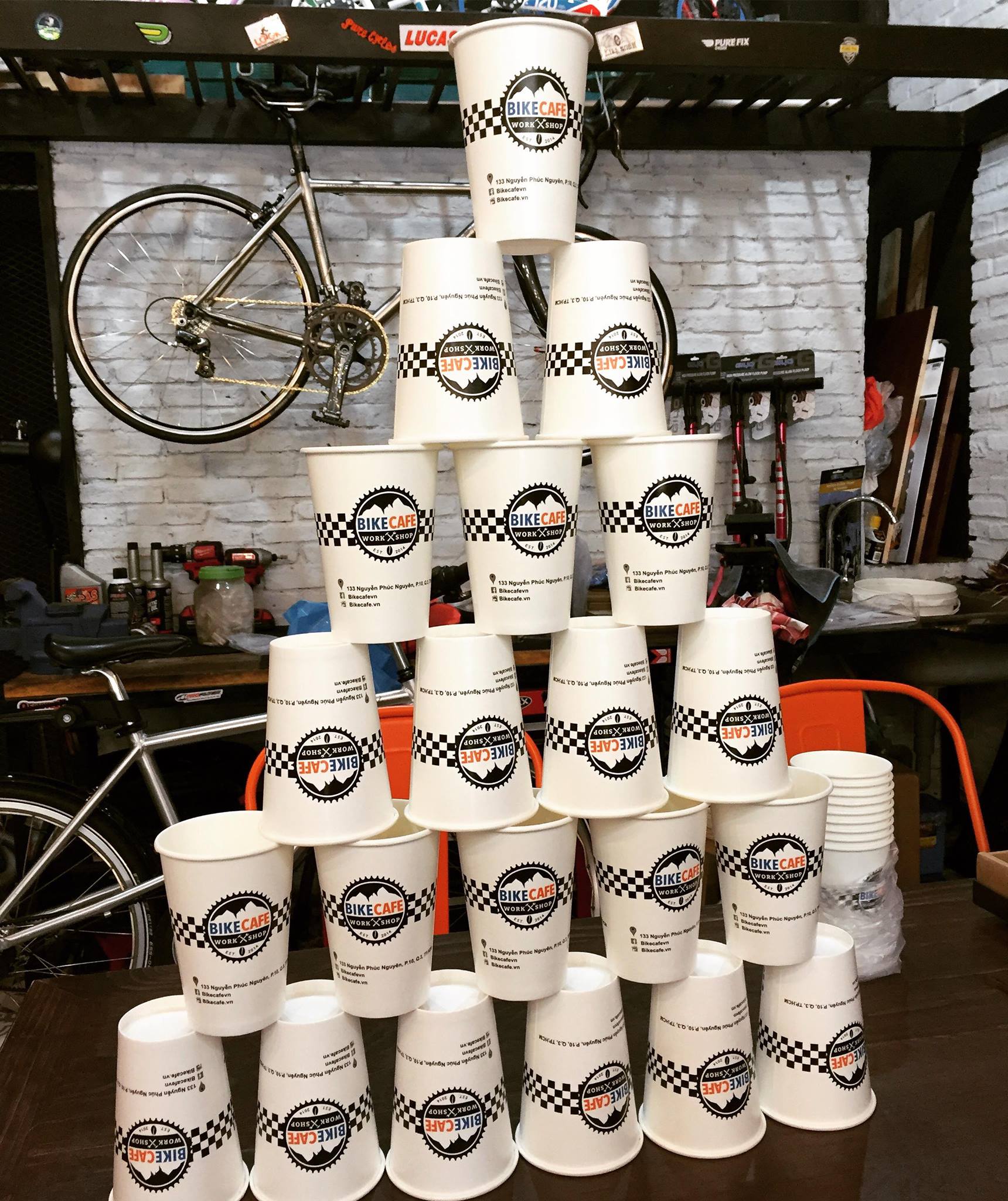 Bike Cafe 1 - Nguyễn Phúc Nguyên