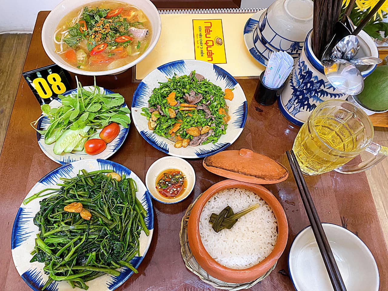 Niêu Quán - Nguyễn Minh Hoàng