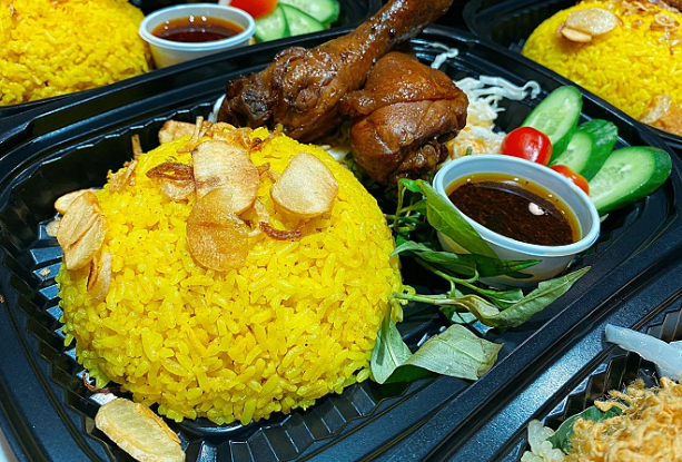 Cơm Gà Xối Mỡ Thiên Kim - Đường Số 5