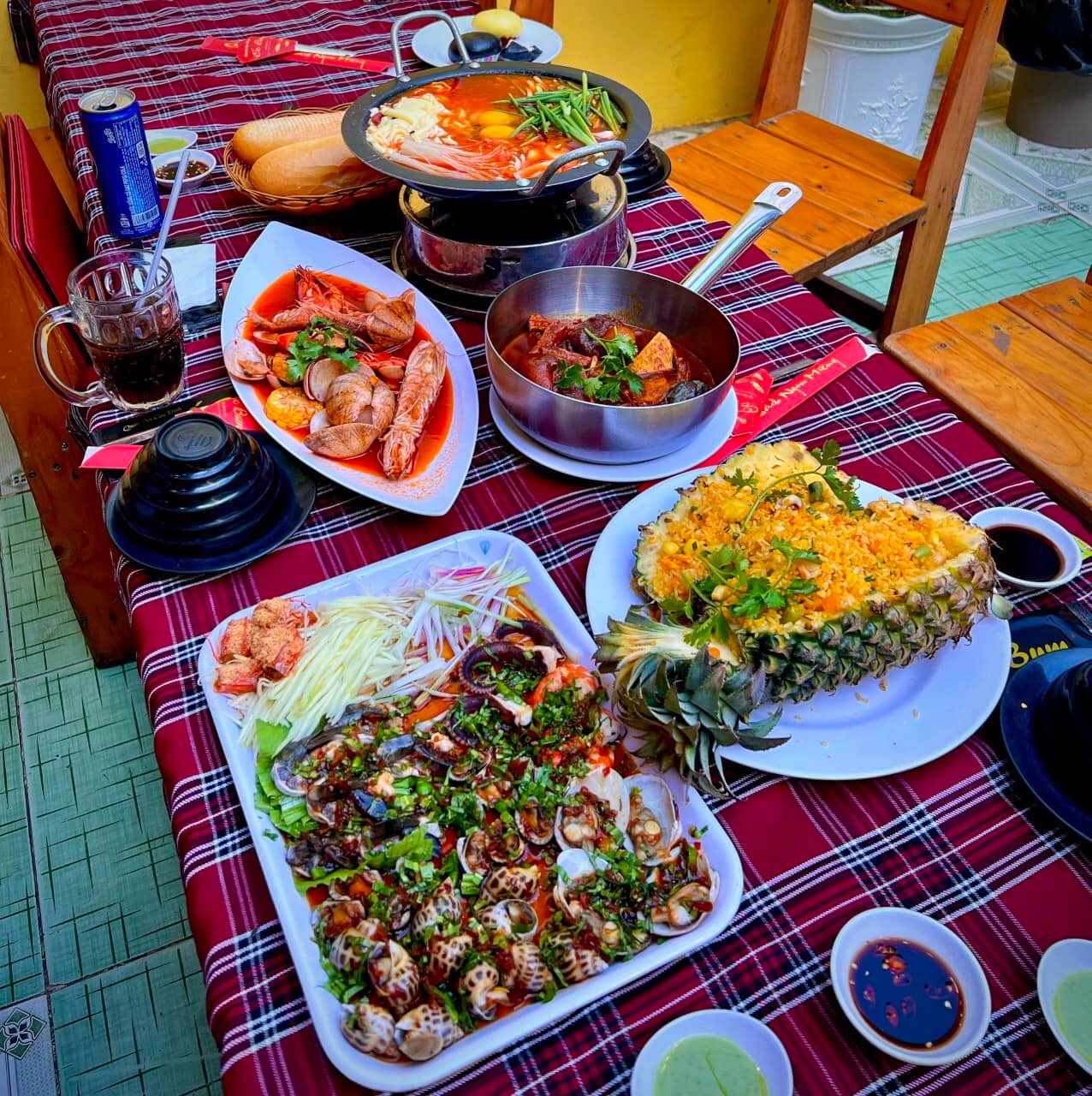 Ốc Bum - Bùng Binh Phước Bình