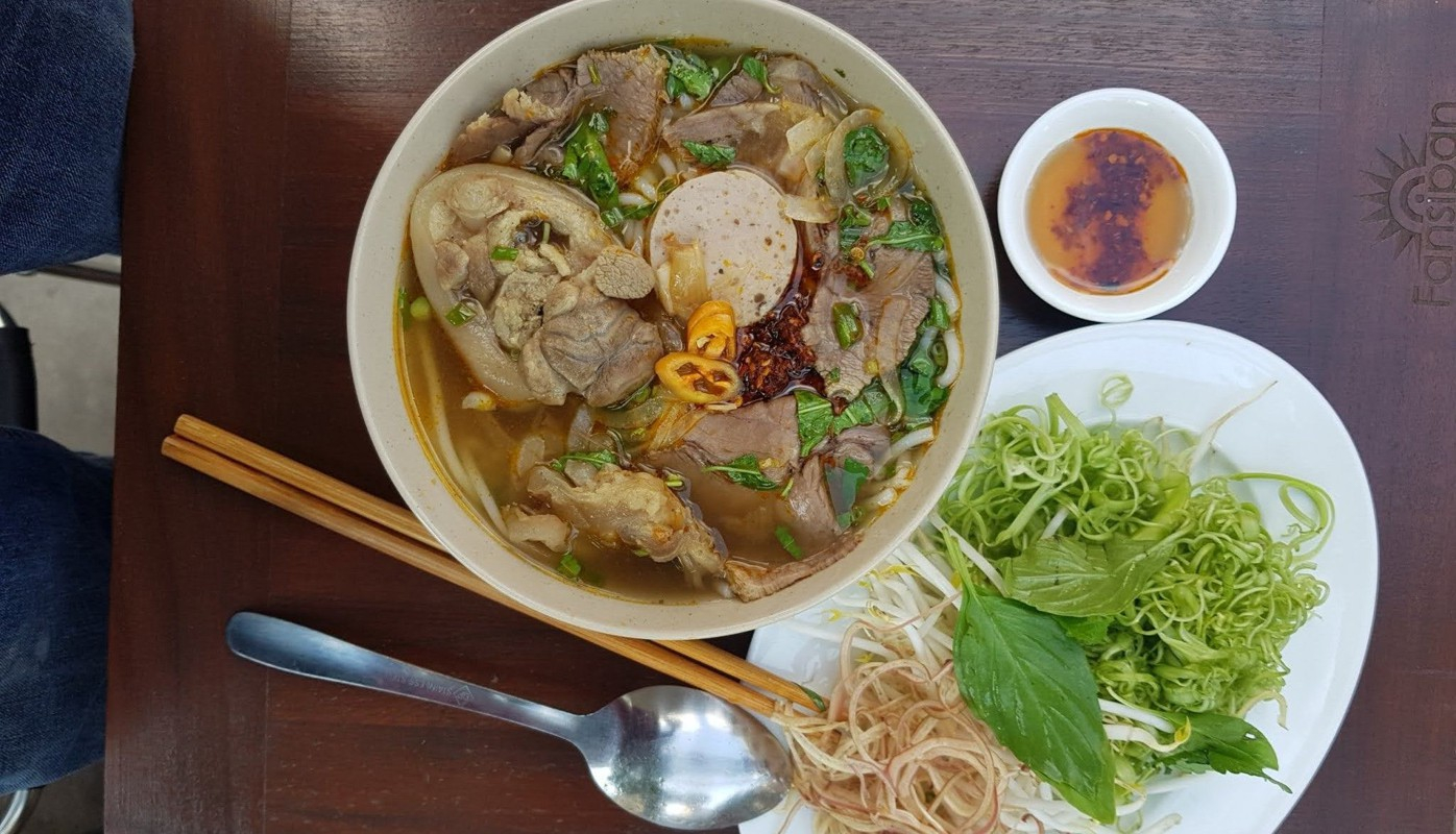 Thanh Xuân - Bún Bò Huế & Cơm Trưa Văn Phòng - Nguyễn Trãi