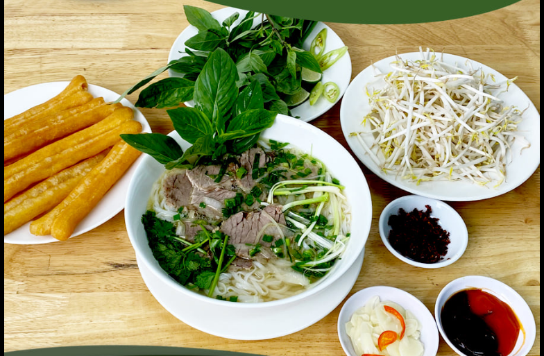 Phở Hội - Hoàng Trọng Mậu