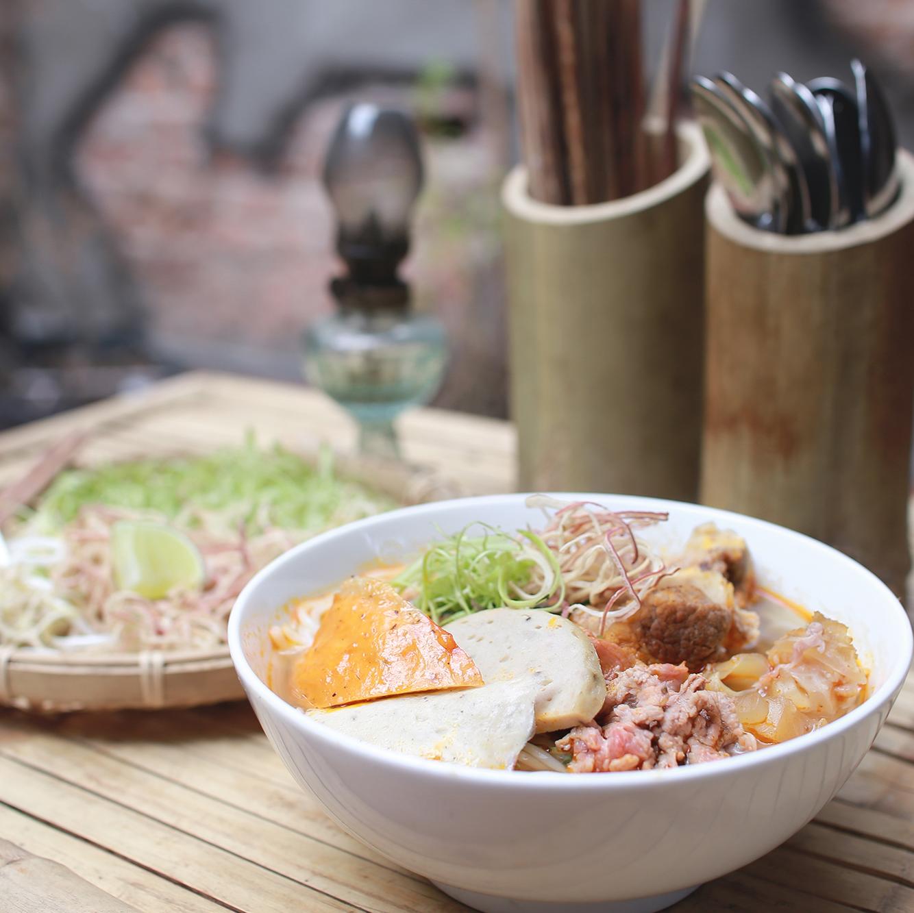 Bún Bò Huế Xưa - Vạn Kiếp