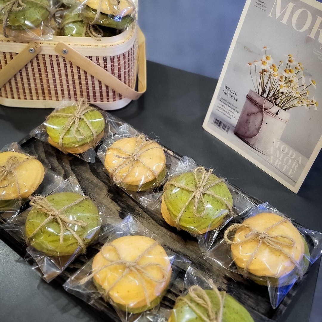 CAKE de LUNA - Tiệm Bánh Ánh Trăng - Cư Xá Đô Thành