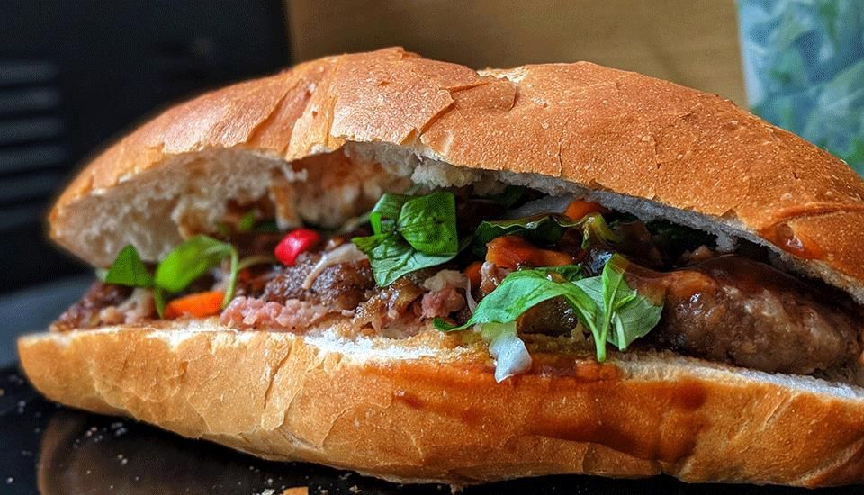 Tiệm Bánh Mì Chả Cá Nóng - Đề Thám