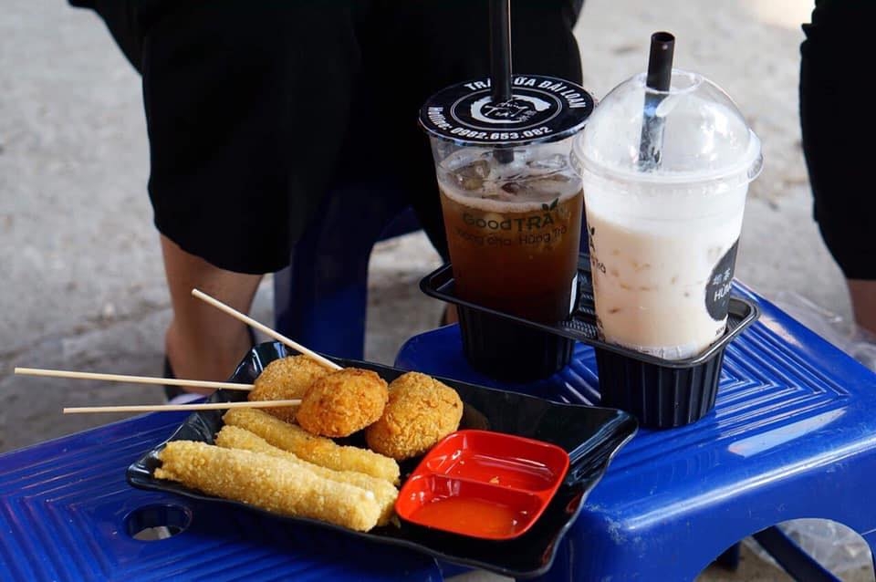 BÁNH GÀ HUA PHAN VĂN TRƯỜNG