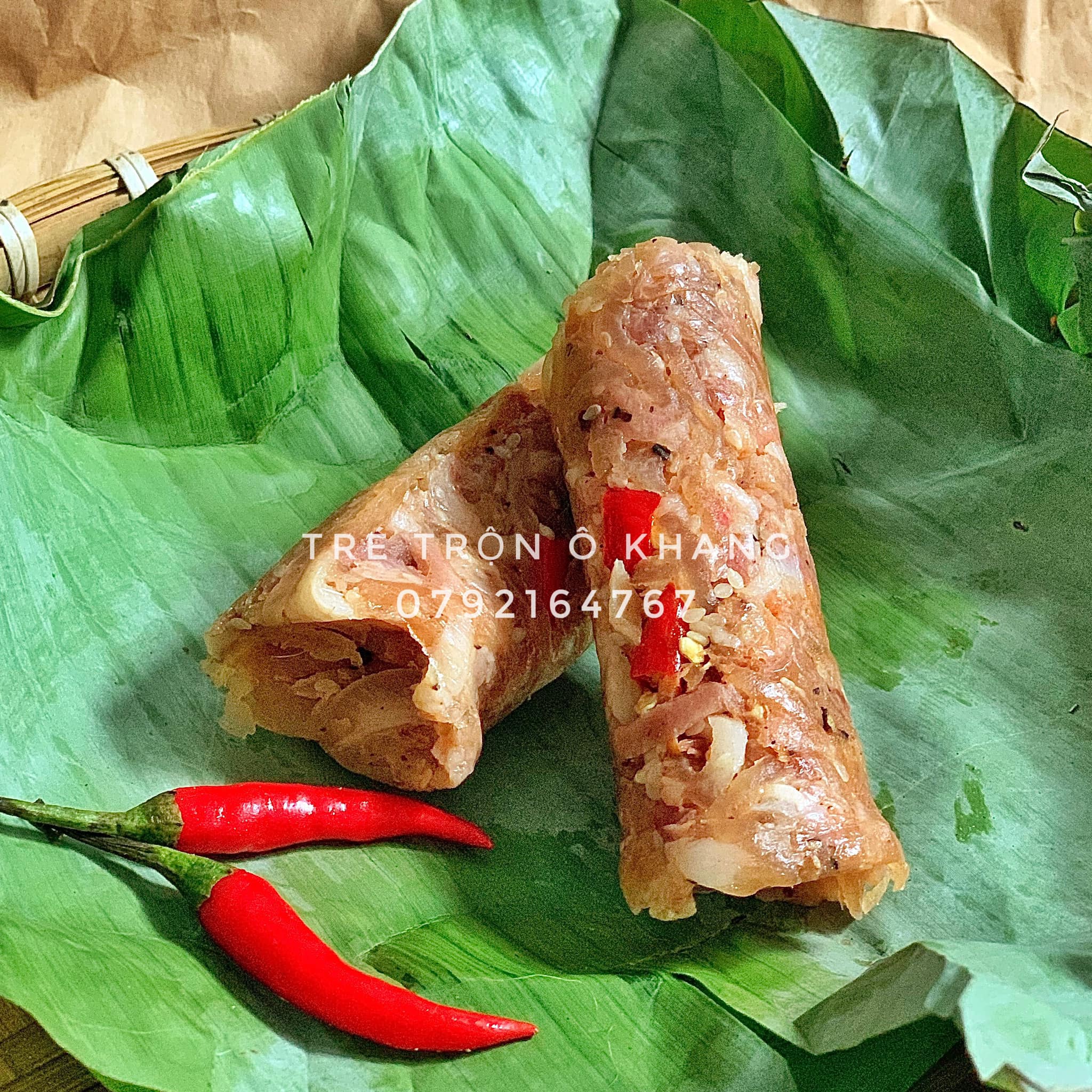 Ăn Vặt Tré Trộn Ô Khang - Nguyễn Lý