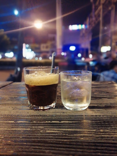 Cafe Milano - Phạm Văn Đồng