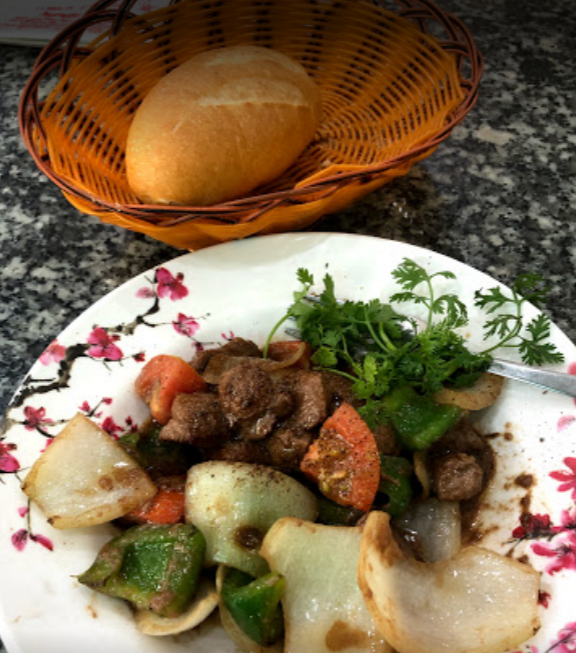 Bò Bít Tết Nguyên Thảo - Nguyễn Văn Đậu