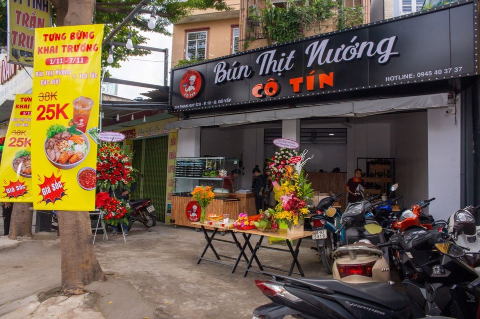 Bún Thịt Nướng Cô Tín - Phan Huy Ích