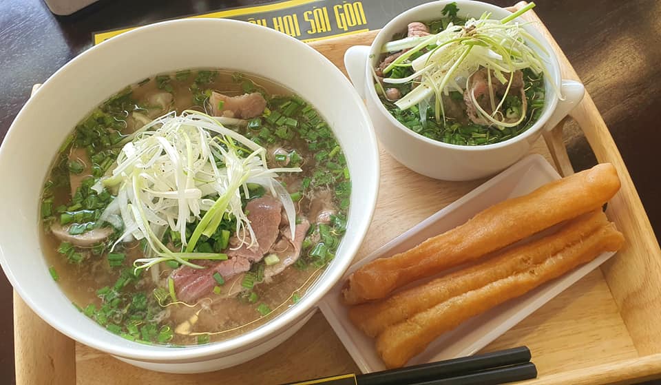 Phở Bò Gia Truyền - Cậu Hai Sài Gòn - Lê Văn Sỹ